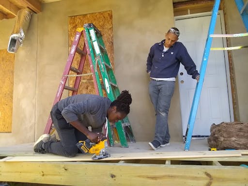 Black Woman Build